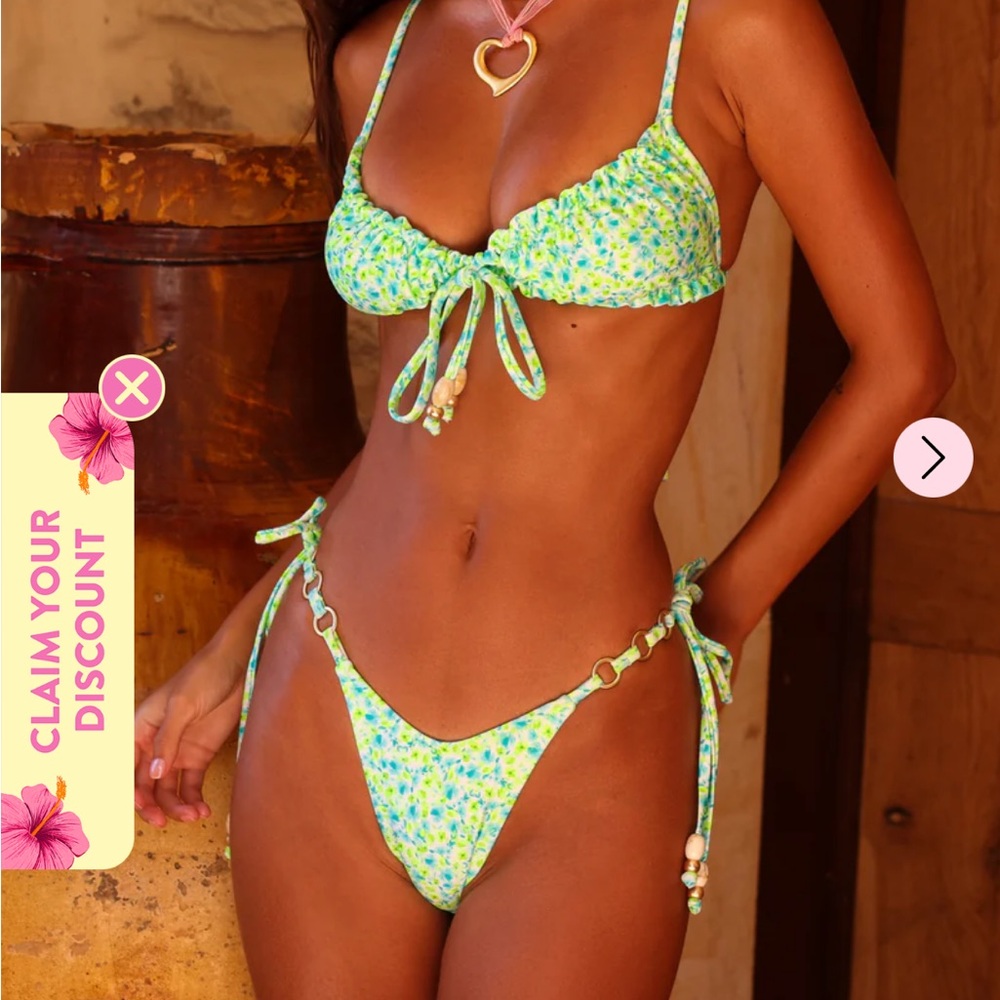 Kulani Kinis purple Floral Bikini top only